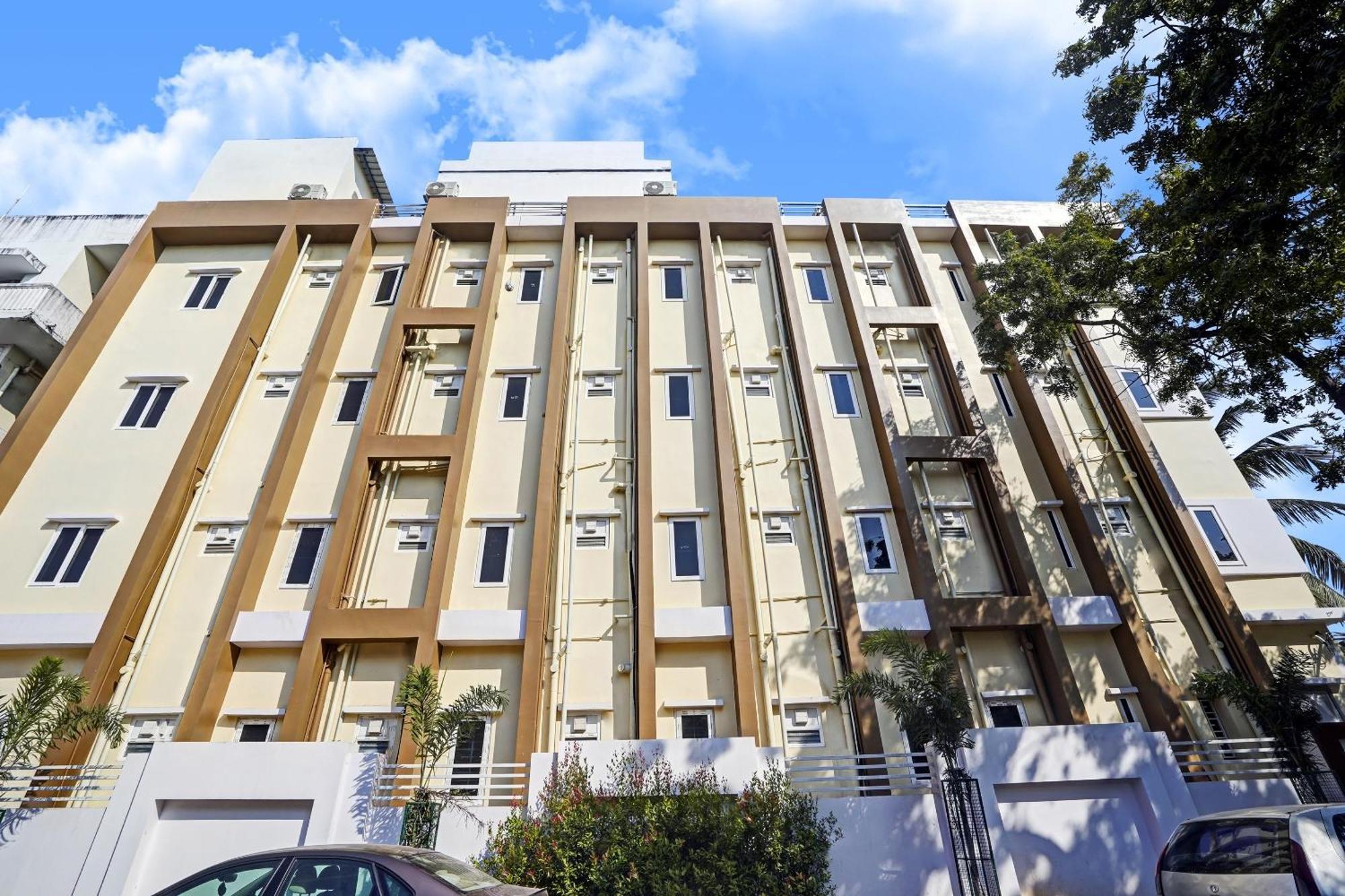 Capital O De Alphabet Kakinada 호텔 외부 사진